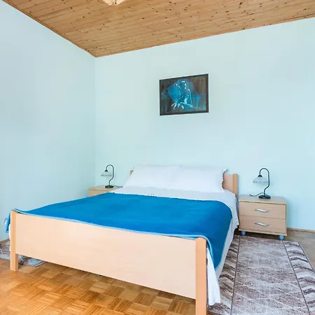 Amazing Apartment In Jadrija With House Sea View *