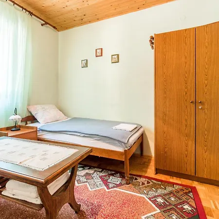 Amazing Apartment In Jadrija With House Sea View Jadrija