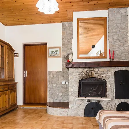 Amazing Apartment In Jadrija With House Sea View Apartment