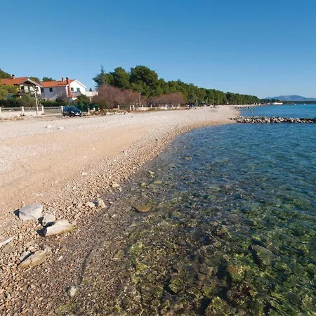 With Sea View 08 דירה *