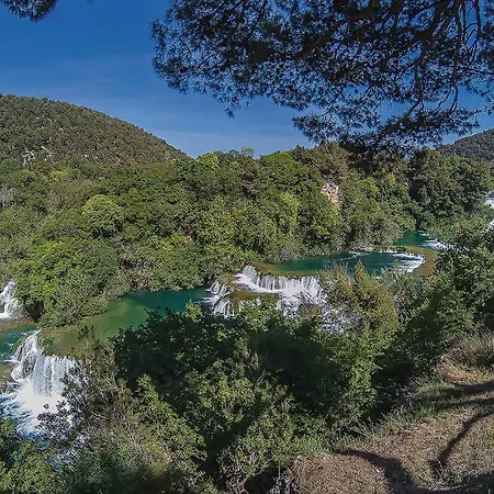 With Sea View 08 Apartamento *