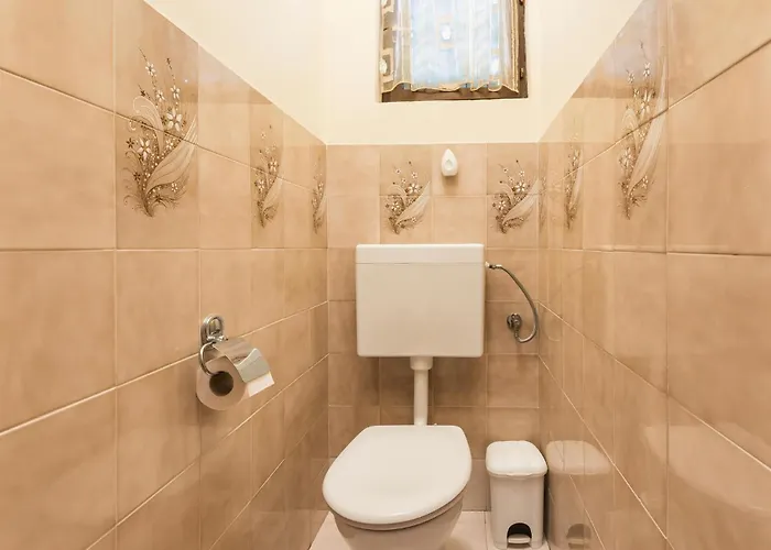 Apartment Jadrija With Sea View 08 Jadrija