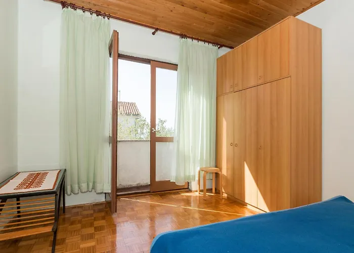 Apartment Apartment Jadrija With Sea View 08 Jadrija