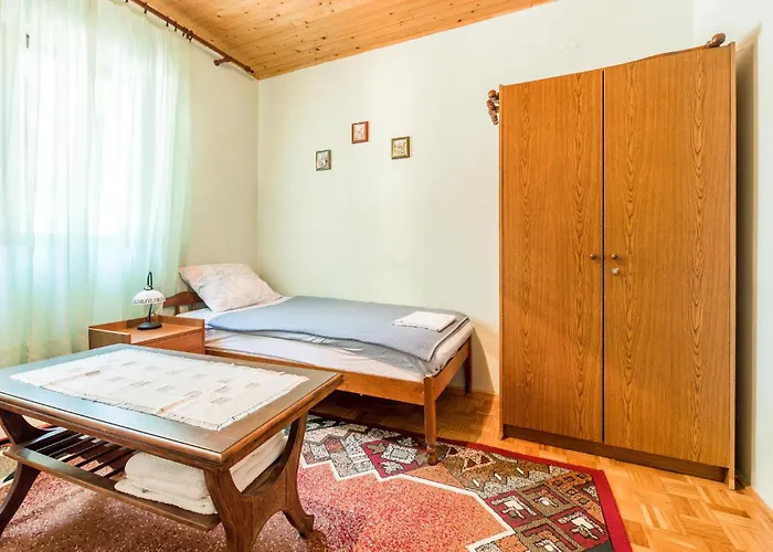 Apartment Jadrija With Sea View 08 Jadrija