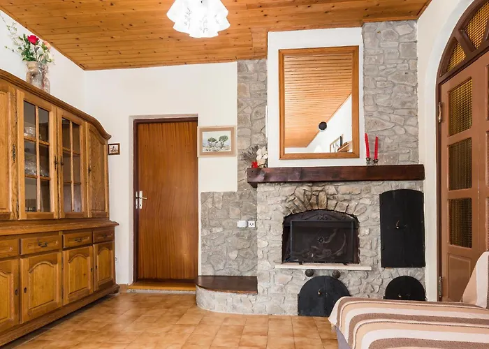 Apartment Jadrija With Sea View 08 Apartment