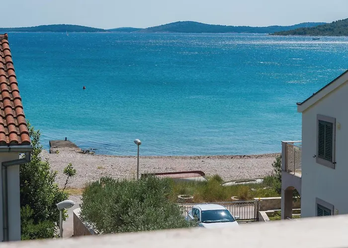 Apartment Apartment Jadrija With Sea View 08